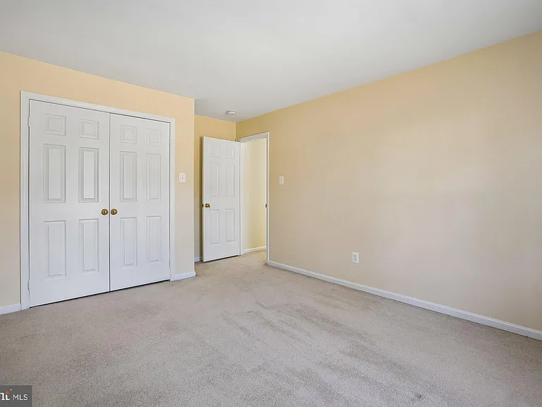 6604 Tina Ln — Photo 26