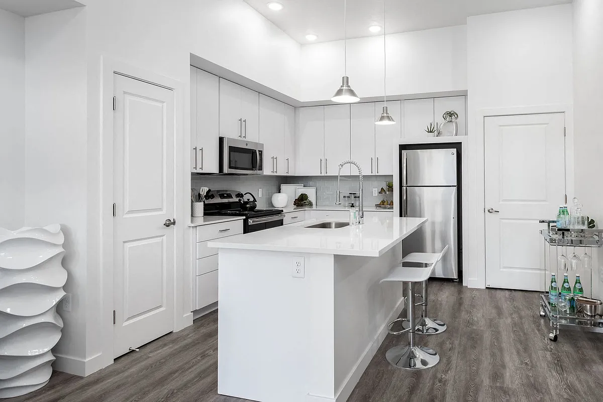 Building Photo - Rockpoint Apartments