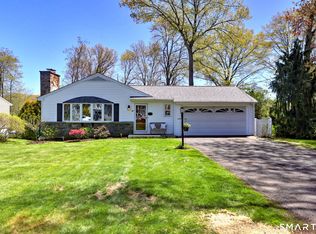 26 Craig Lane, Trumbull, CT 06611