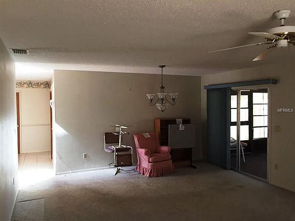 5th image of 708 Conrad Dr
