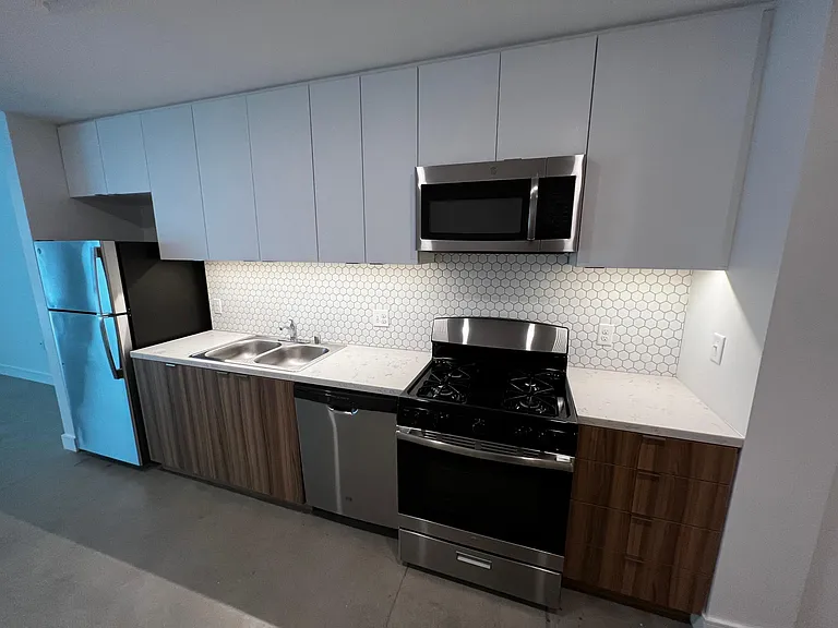 152 N Rampart Blvd #202 — Photo 7