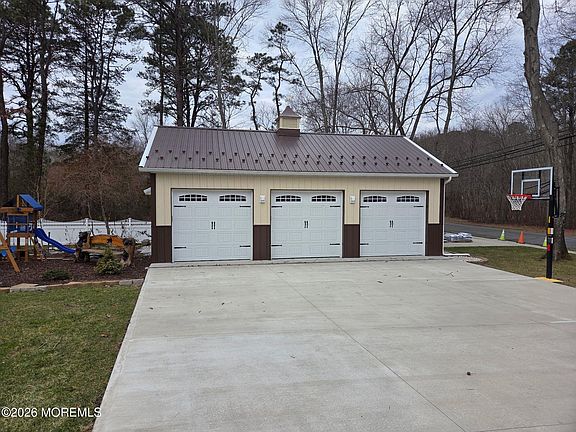 3rd image of 394 Jackson Mills Road