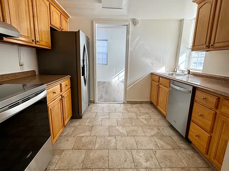 2 Hollowbrook Pl #1 — Photo 7