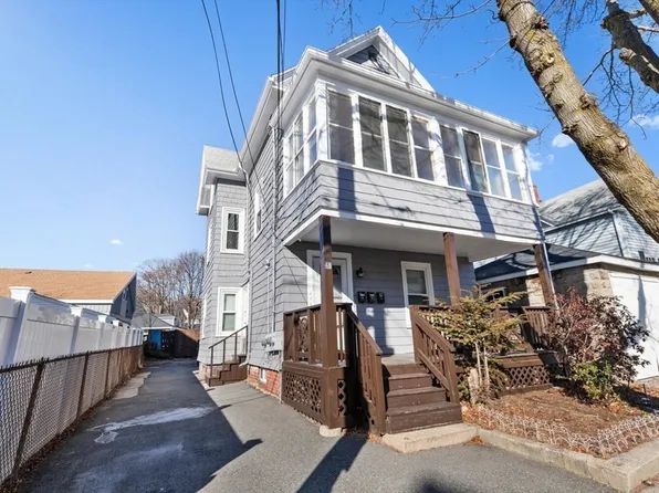 48 Waverly St, Lynn, MA 01904