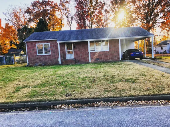 139 Woods Rd, Newport News, VA 23601