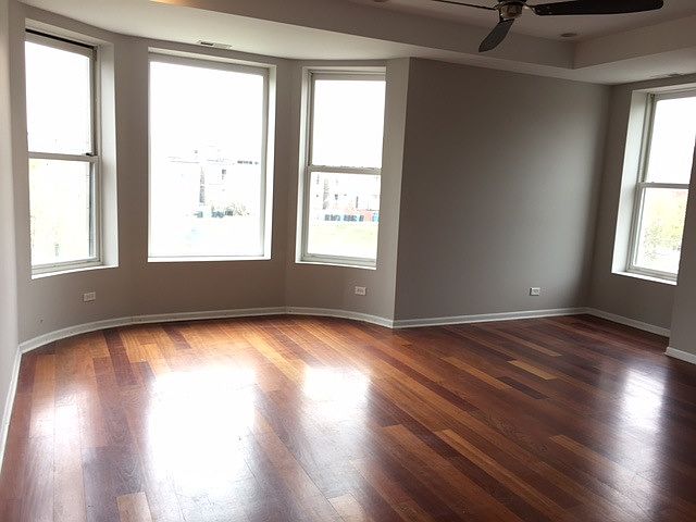1st image of 4419 S Greenwood Ave #2