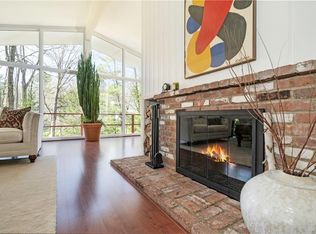 2 Whippoorwill Xing, Armonk, NY 10504