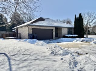 3204 Westminster Rd, Janesville, WI 53546