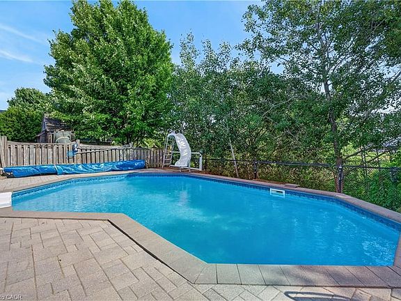 3rd image of 140 Fowler Dr