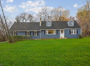 68 Clover Hill Rd, Flemington, NJ 08822