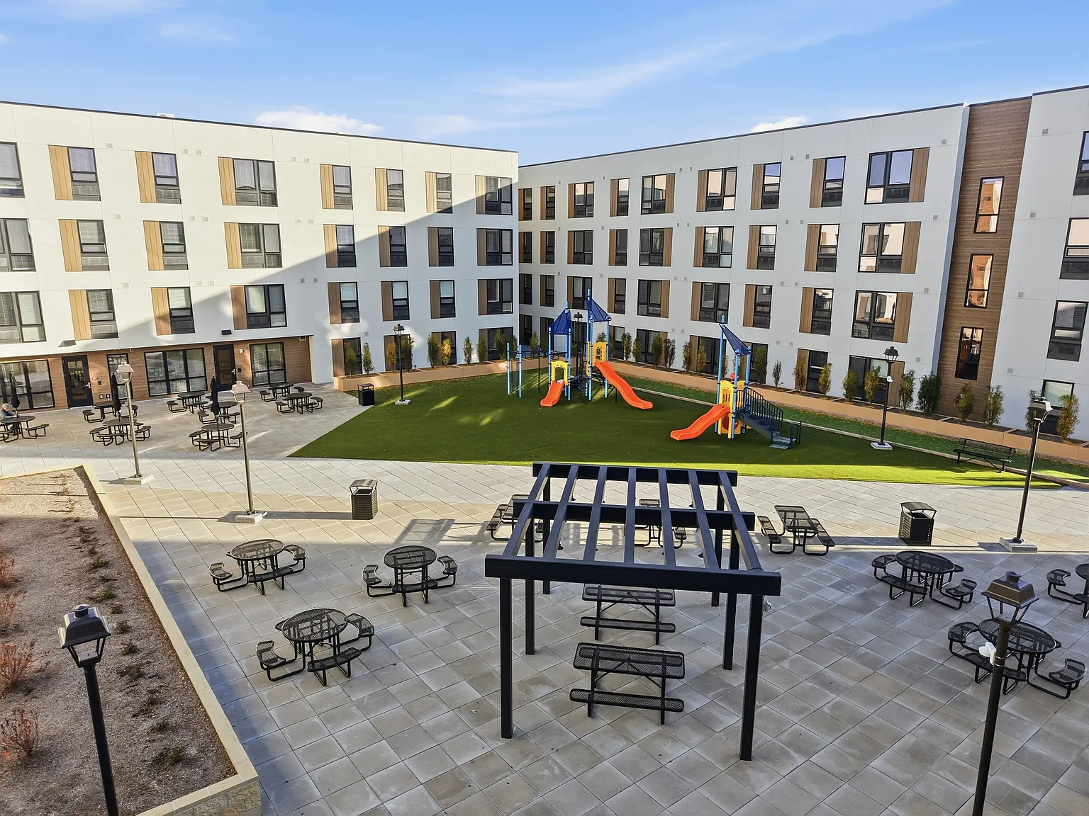 Denton Street Apartments — Photo 3