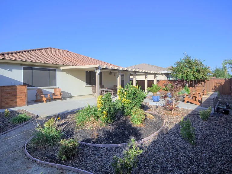 2708 Sweeney Dr — Photo 39