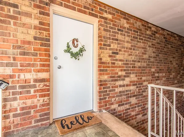 4141 Gallatin Ln APT C, Bridgeton, MO 63044