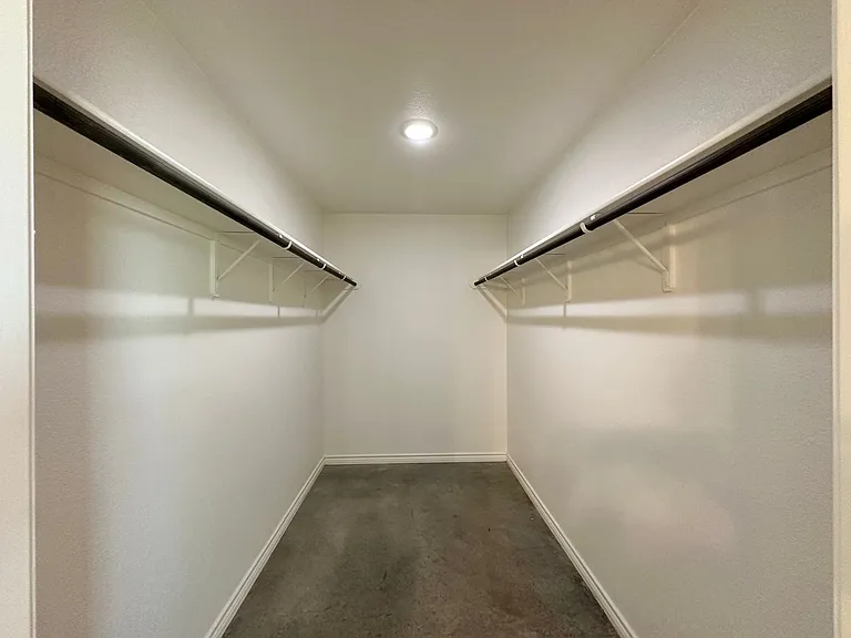 5814 Harriet Tubman Ave — Photo 33
