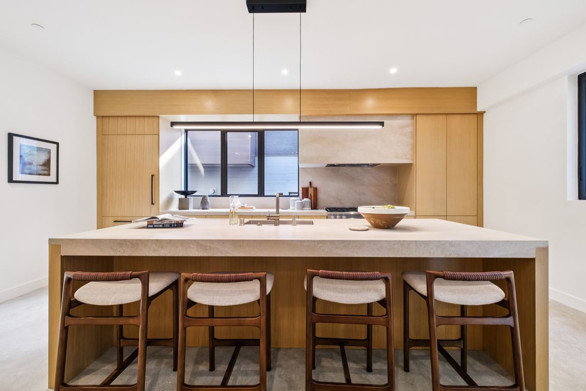 Hilldale Ave-S1211-019.jpg