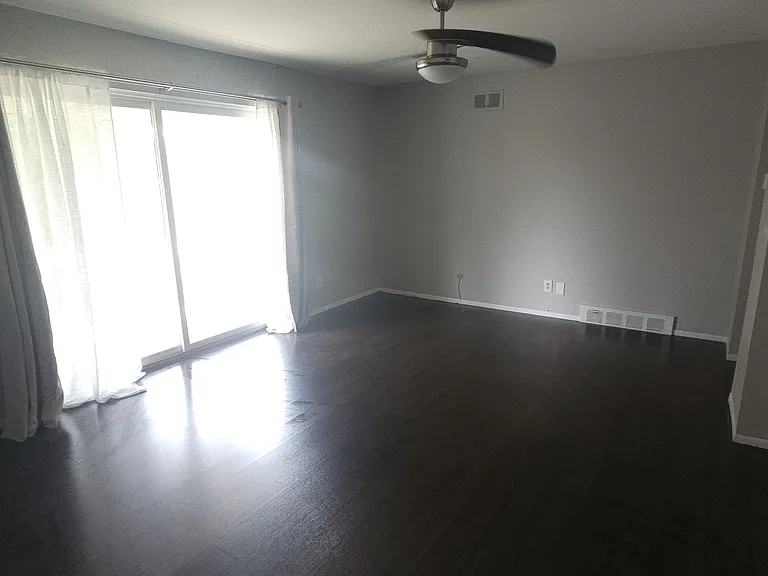 Shiawassee Cir — Photo 1
