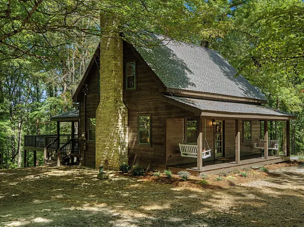 1453 Hawkins Rd, White Bluff, TN 37187