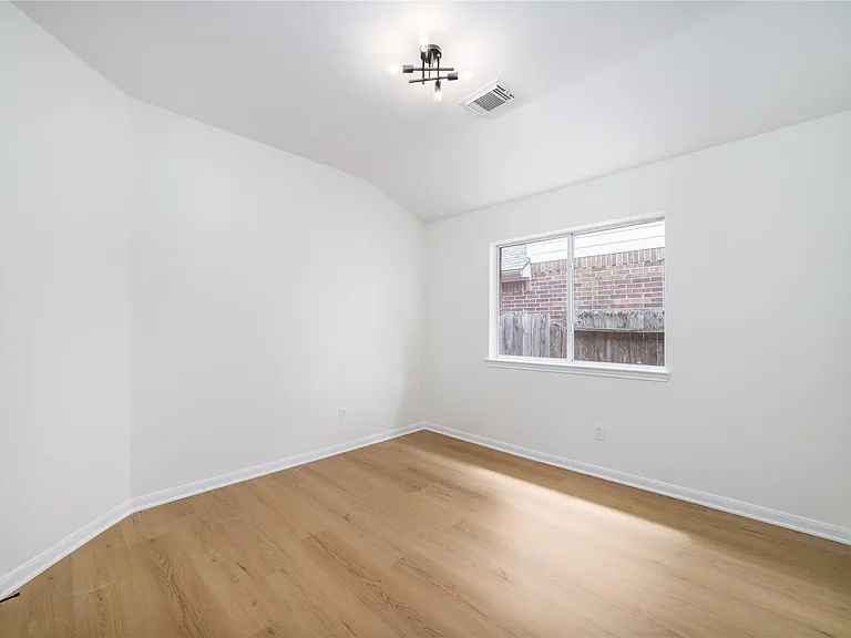 5034 Forest Sage Ln — Photo 13