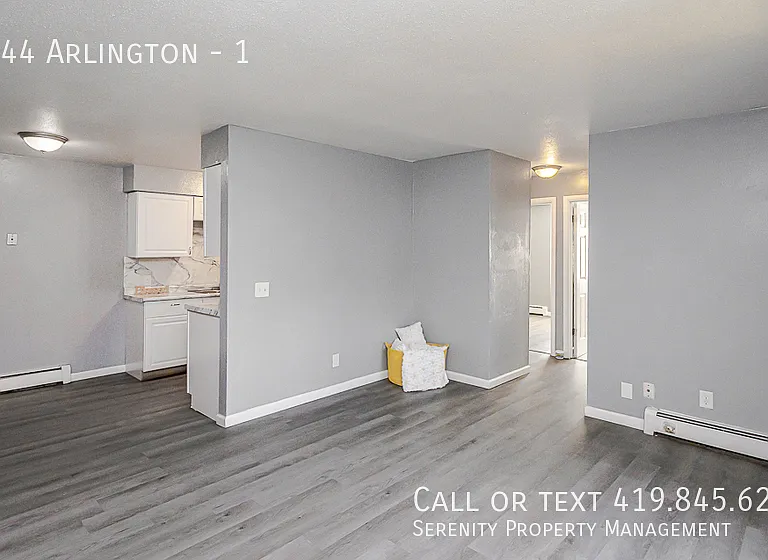 2044 Arlington Ave #1 — Photo 6
