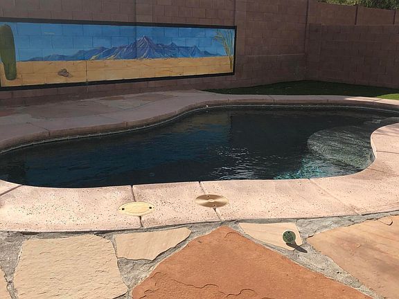 4th image of 901 W Calle Arroyo Norte