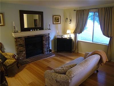 4th image of 22705 NE 12th Pl
