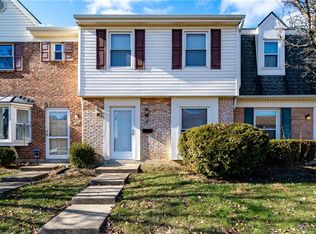 99 W Van Lake Dr #10, Vandalia, OH 45377
