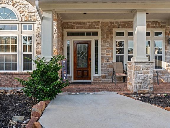 3rd image of 6714 Sage Grass Ln