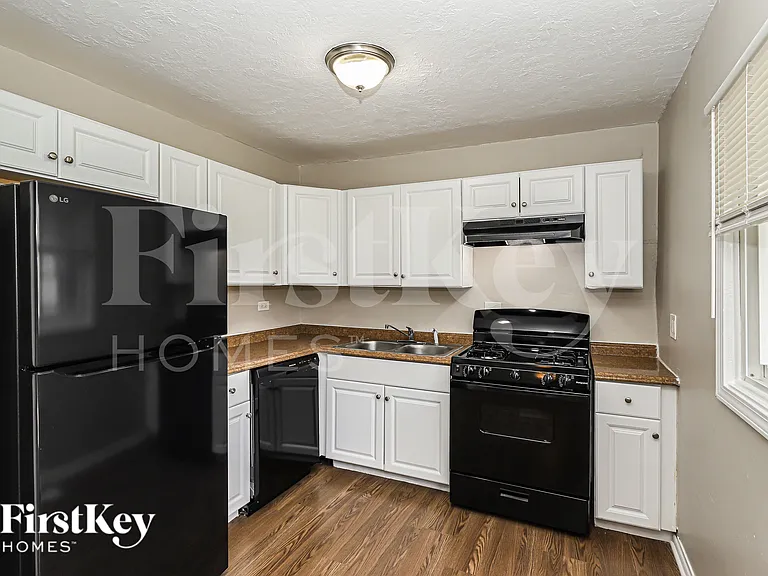 1397 Davine Dr — Photo 7