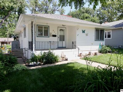 623 S Jackson St, Papillion, NE, 68046