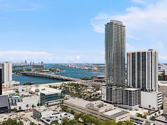 2nd image of 1400 Biscayne Blvd #1205