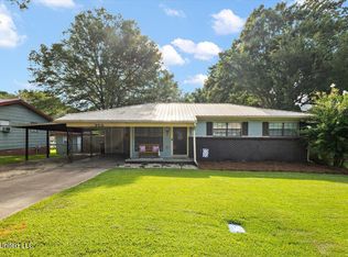 359 Saint Paul St, Pearl, MS 39208