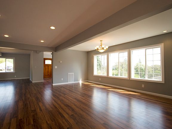 3rd image of 4801 S 150th St