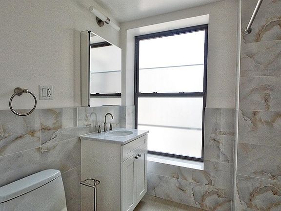 5th image of 238 W 122nd St APT 2B