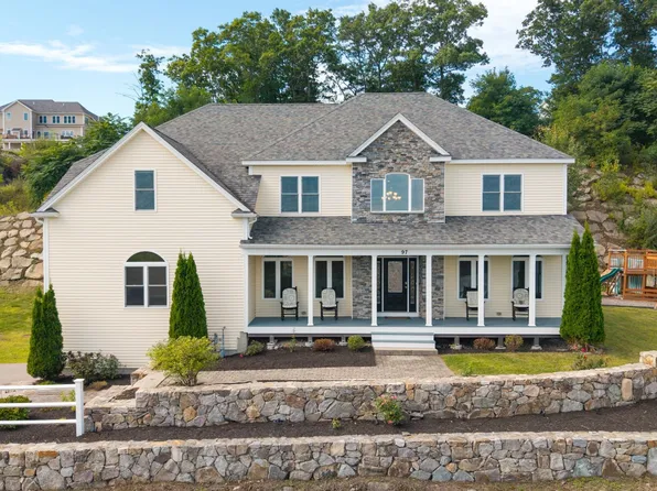 97 Old Cart Path, Holliston, MA 01746