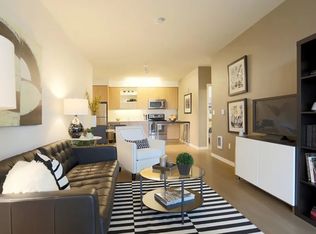 3705 N Overlook Blvd APT 105, Portland, OR 97227