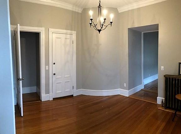 4th image of 39 Broad St APT 4