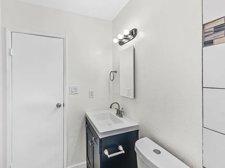 1140 Gaywood St — Photo 11