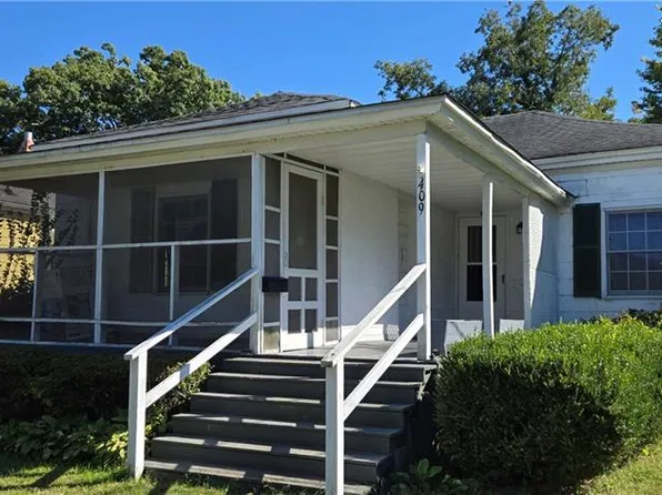409 Highland Ave, Suffolk, VA 23434