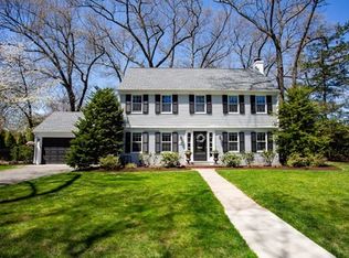 184 Ellington Rd, Longmeadow, MA 01106