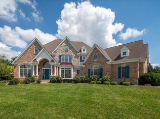 28413 W Harvest Glen Cir, Cary, IL 60013