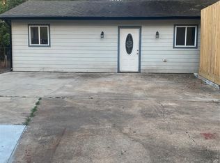 7 Dowling St #B, La Marque, TX 77568