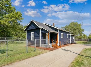 2016 E Chisholm St, Wichita, KS 67214