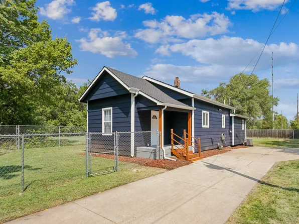 2016 E Chisholm St, Wichita, KS 67214