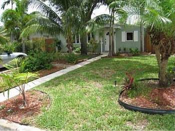 1st image of 1700 Coral Gardens Dr