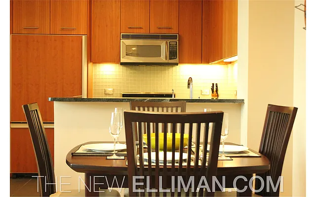 Rented by Douglas Elliman | media 14