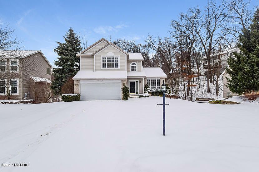 1st image of 2267 Waterford Way NE
