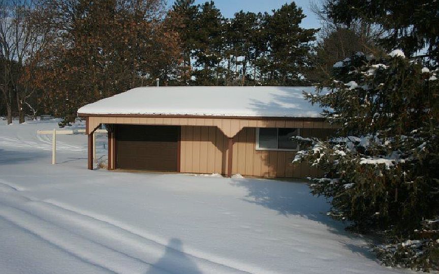 2nd image of 307 2nd St