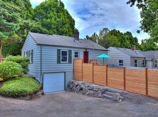 8401 35th Ave SW, Seattle, WA 98126