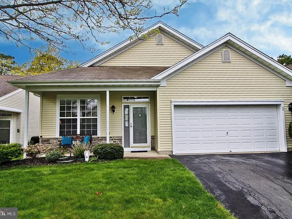 50 Sandpiper Rd, Barnegat, NJ 08005