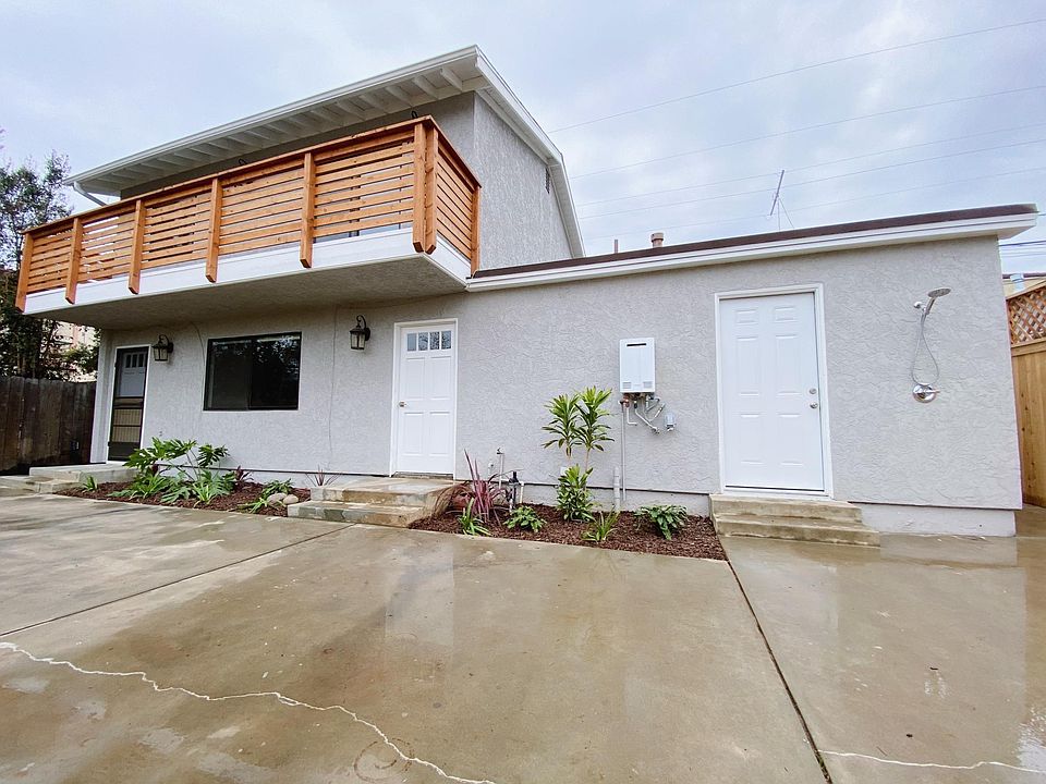 The whole house is private and yours to rent. The private back entrance includes new doors, pet friendly screen door, tropical garden, and outdoor shower